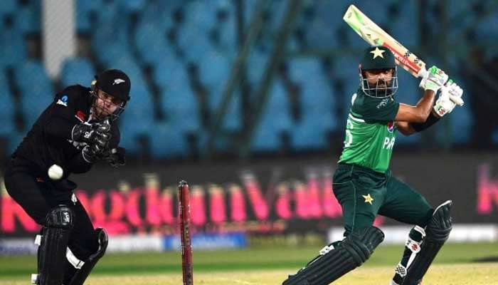 PAK vs NZ 1st ODI Live Streaming, Live Score, Squads, & Match Time