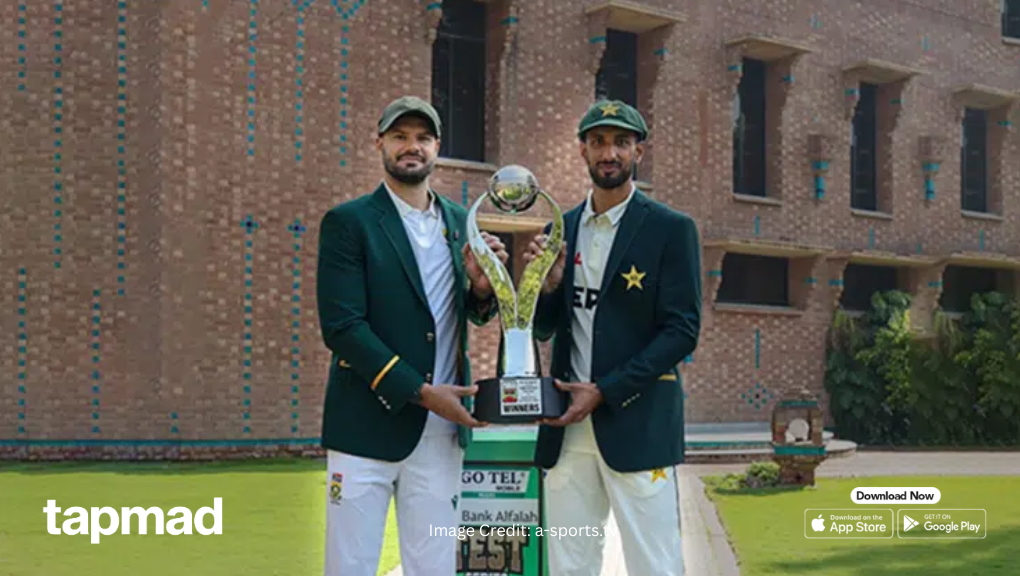 Trophy Reveal Marks Start of Pak Vs SA T20I Series