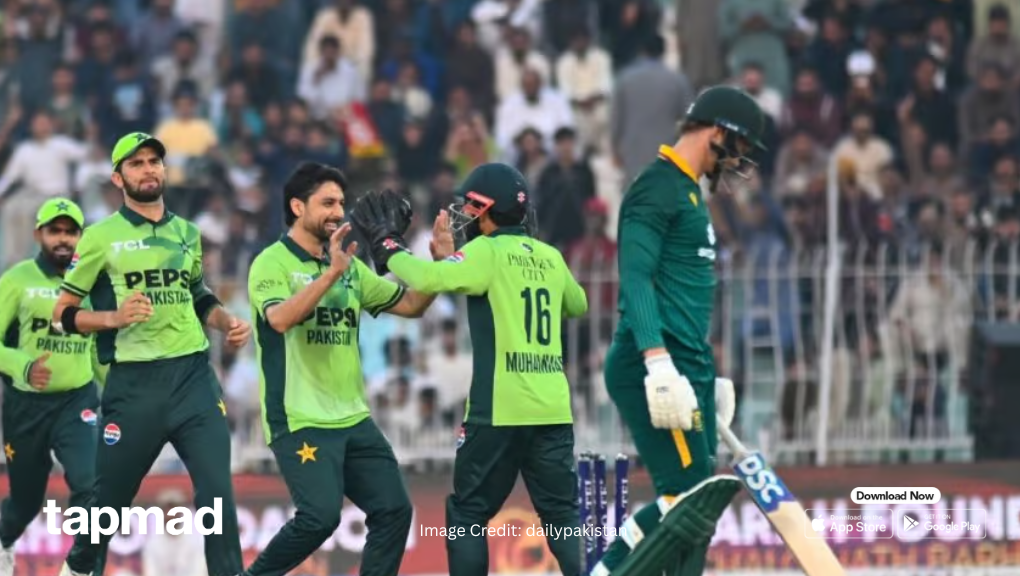Pakistan Spin Attack Floors South Africa for 143 in 3rd ODI