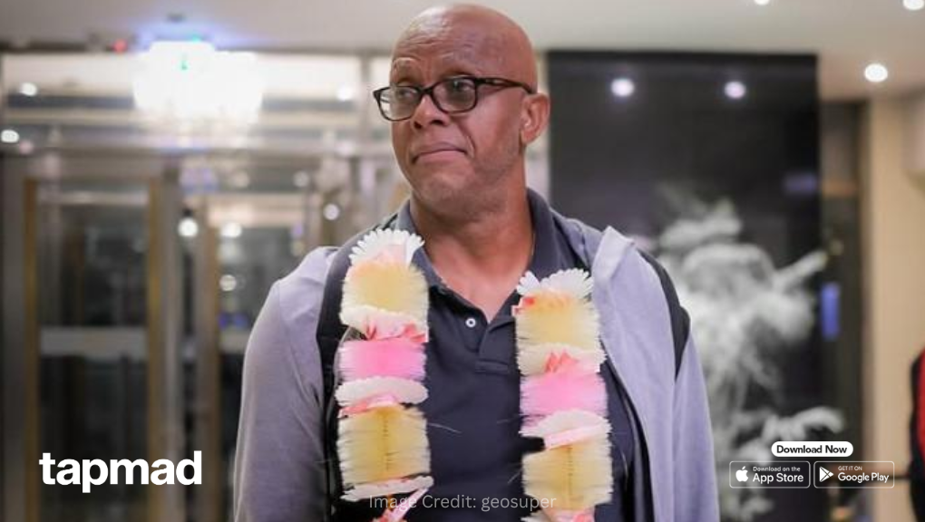 PSL 11: Courtney Walsh Joins Rawalpindiz Coaching Setup